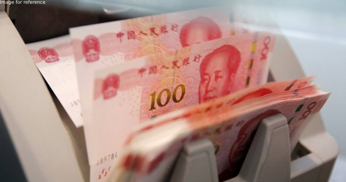 Chinese yuan weakens to 6.7543 against USD
